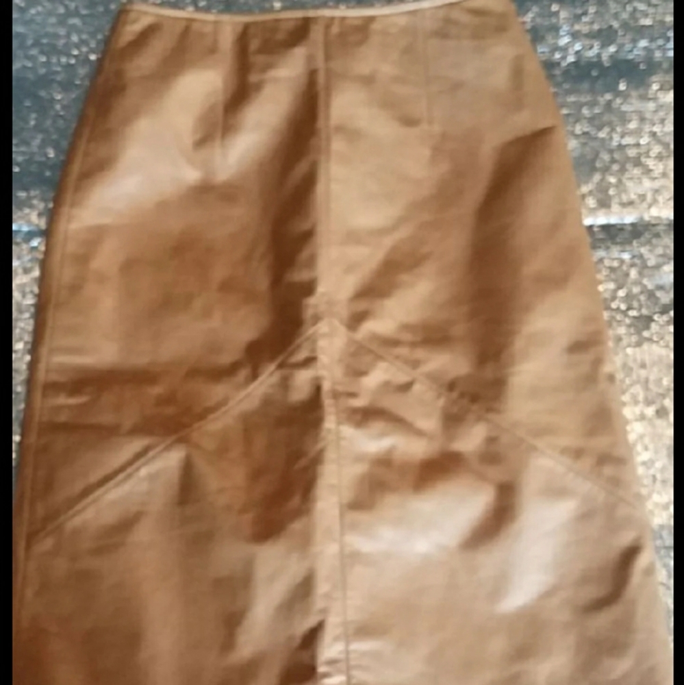 NWT Sz.2 Womens Trek Leather Skirt